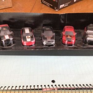 NHL OTTAWA SENATORS hot wheel set